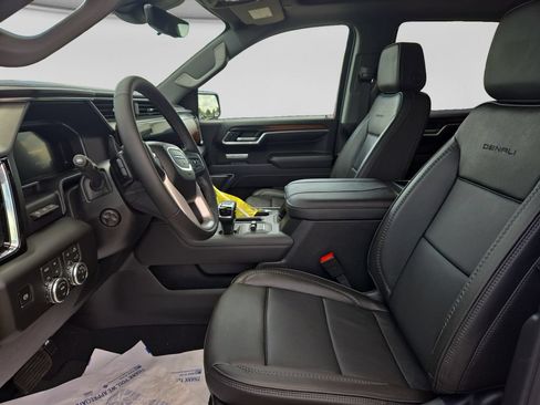 New 2026 GMC Sierra 1500 Denali w/ Technology Package AWD/4WD image 14