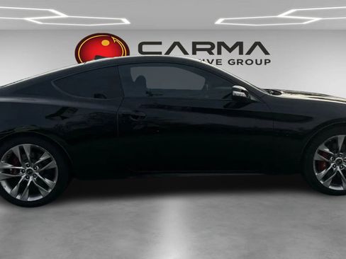 Used 2014 Hyundai Genesis 3.8 image 6