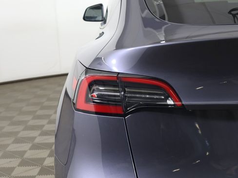 Used 2023 Tesla Model Y Long Range image 16