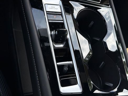 New 2026 Volkswagen Atlas Cross Sport SE AWD/4WD image 23