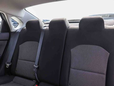 Used 2024 Kia Forte LXS w/ LXS Technology Package FWD image 19