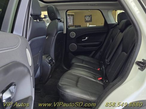 Used 2018 Land Rover Range Rover Evoque SE Premium AWD/4WD image 23