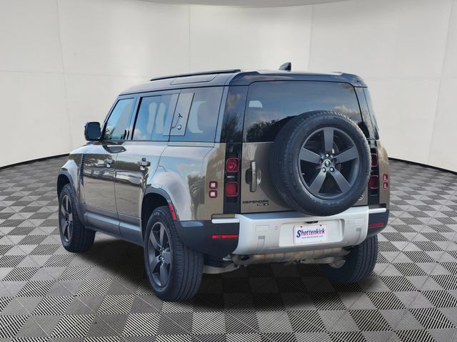 Used 2020 Land Rover Defender 110 SE AWD/4WD image 3
