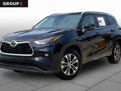 Certified 2026 Toyota Highlander XLE