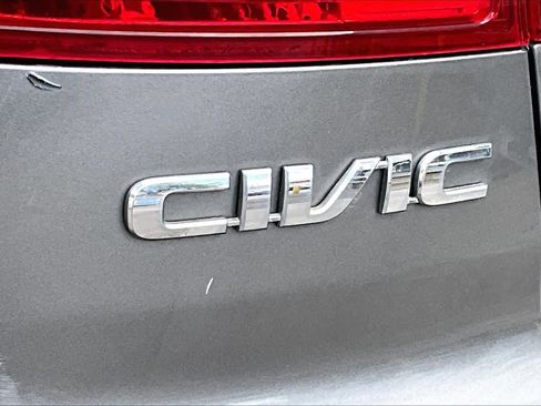 Used 2004 Honda Civic EX image 9