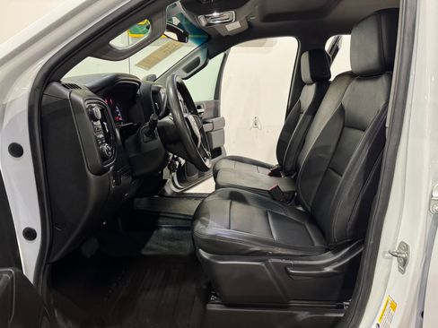 Used 2021 Chevrolet Silverado 2500 W/T w/ WT Convenience Package image 13