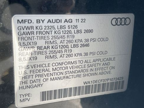 Used 2023 Audi Q3 2.0T Premium w/ Black Optic Sport Package image 20