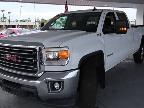 Used 2015 GMC Sierra 3500 SLE image 11