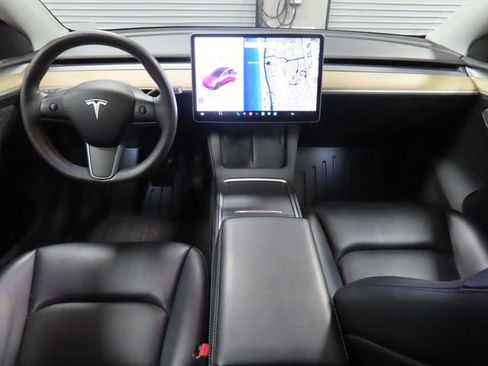 Used 2023 Tesla Model Y Long Range image 25
