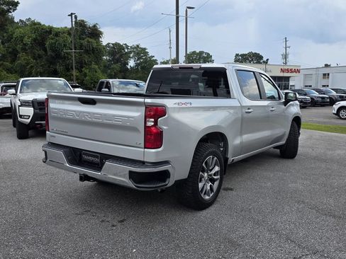 Used 2020 Chevrolet Silverado 1500 LT AWD/4WD image 5