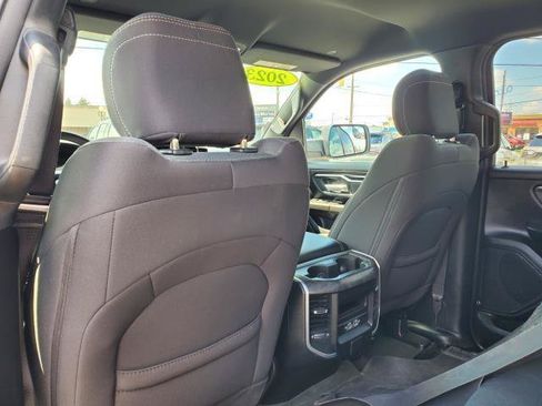 Used 2023 RAM 1500 Big Horn AWD/4WD image 27