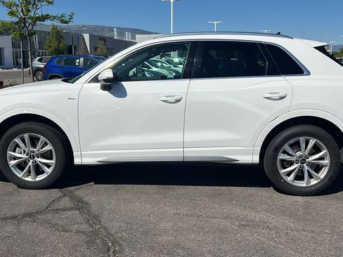 Used 2023 Audi Q3 2.0T Premium AWD/4WD image 8