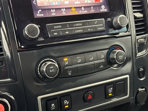 Used 2022 Nissan Titan S w/ S Utility Package image 18