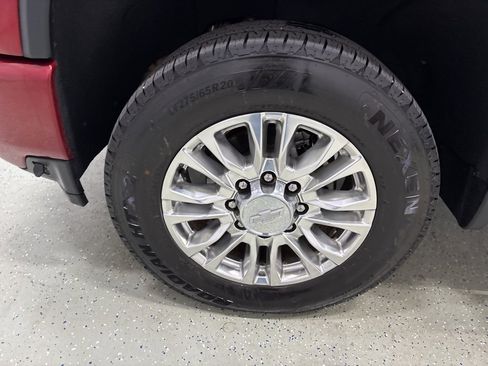 Used 2020 Chevrolet Silverado 3500 High Country w/ Z71 Off-Road Package image 10