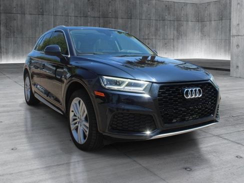 Used 2019 Audi Q5 2.0T Premium Plus w/ Premium Plus Package AWD/4WD image 8