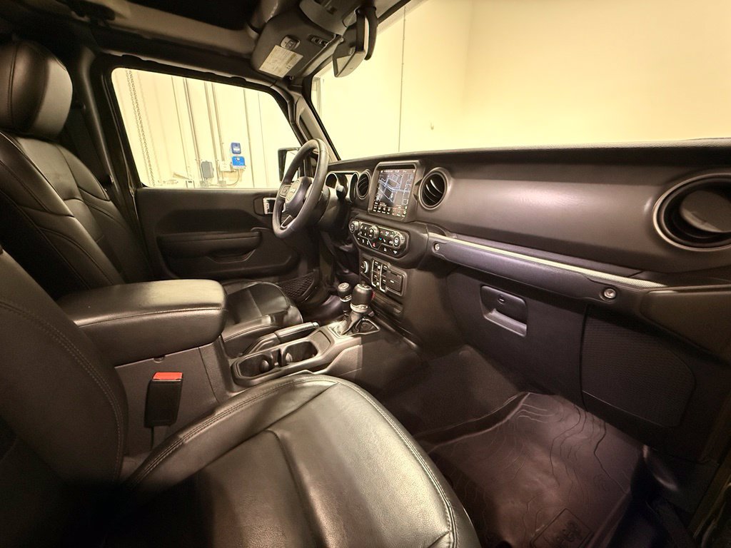 Used 2023 Jeep Gladiator Sport AWD/4WD image 29