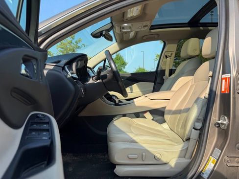 Used 2018 Buick Envision Premium w/ LPO, Hit The Road Package AWD/4WD image 10