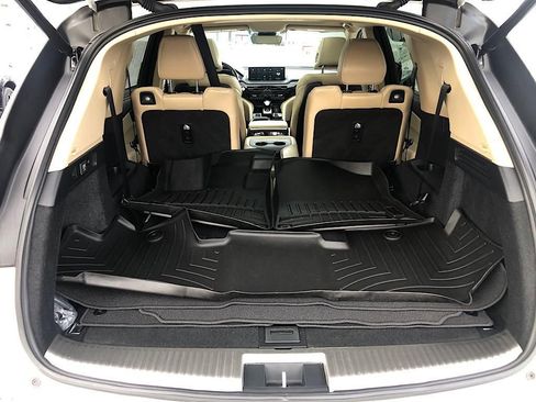 Certified 2023 Acura MDX SH-AWD w/ Advance Package image 12