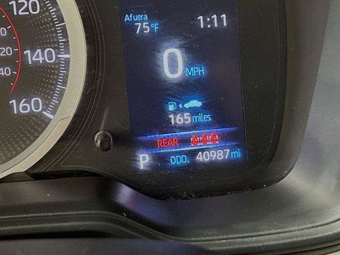 Certified 2022 Toyota Corolla Cross L image 13