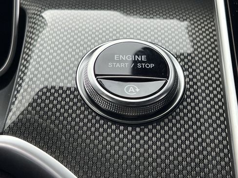 New 2026 Mercedes-Benz GLC 300 4MATIC image 38