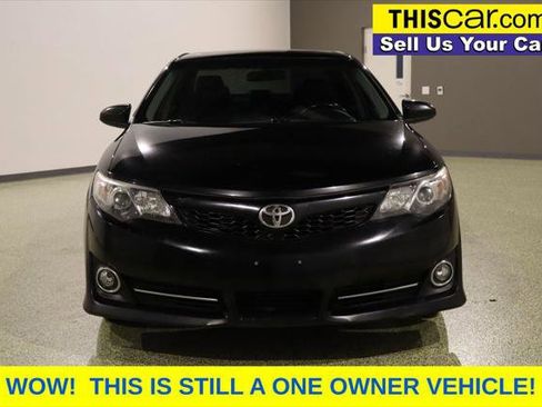 Used 2012 Toyota Camry SE image 2