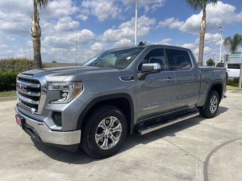 Used 2020 GMC Sierra 1500 SLE w/ SLE Value Package RWD image 1