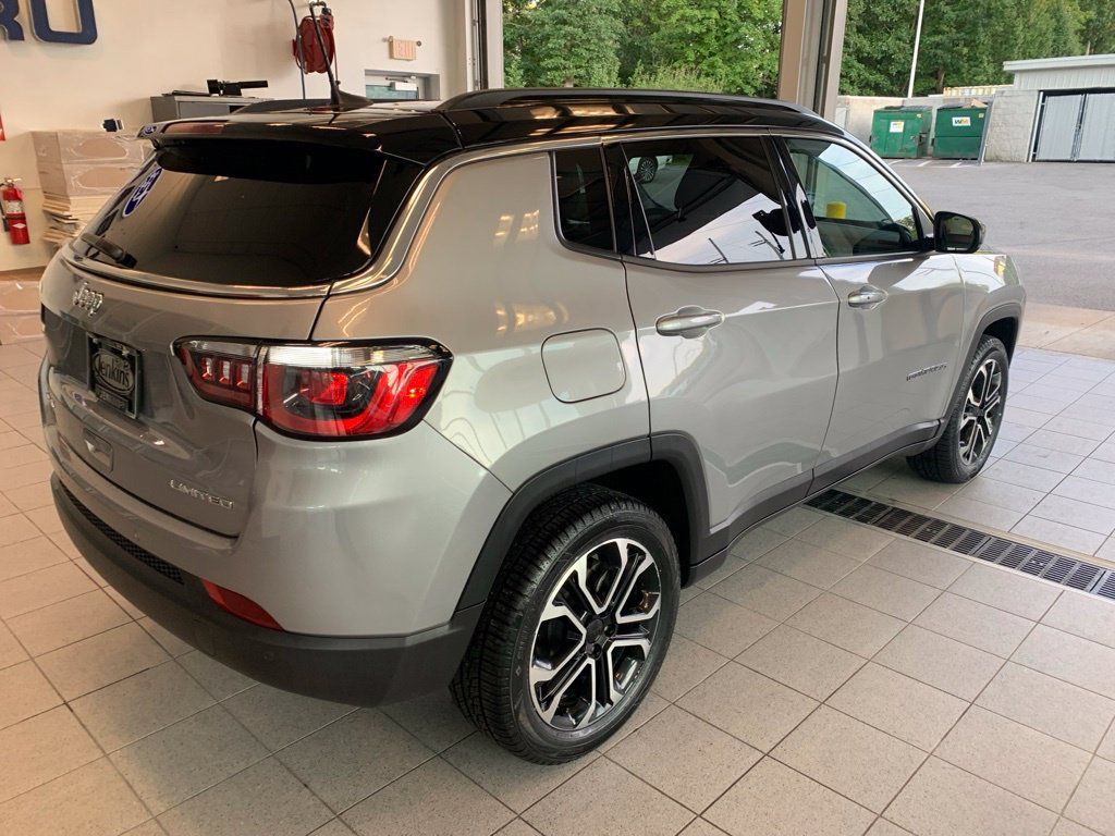 Used 2023 Jeep Compass Limited AWD/4WD image 17