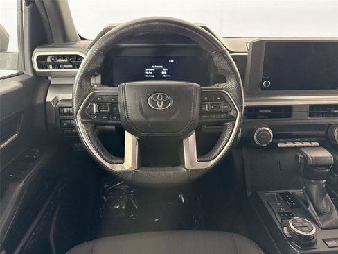 Certified 2024 Toyota Tacoma TRD Off-Road AWD/4WD image 29