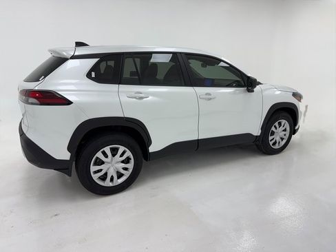 New 2026 Toyota Corolla Cross L image 41