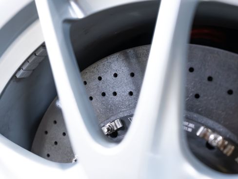 Used 2010 Porsche 911 GT3 RWD image 40