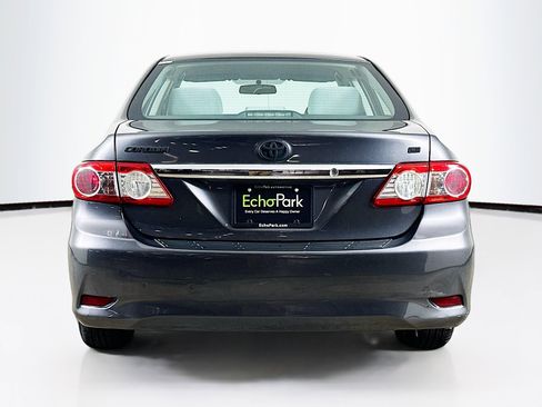 Used 2013 Toyota Corolla LE image 7