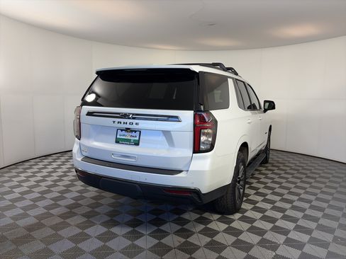 Used 2022 Chevrolet Tahoe Z71 w/ Luxury Package image 11