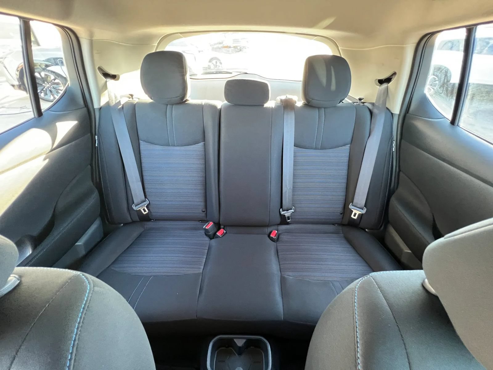Used 2025 Nissan Leaf S FWD image 28