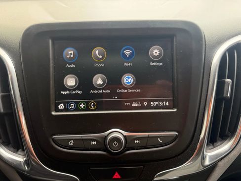 Used 2019 Chevrolet Equinox LS w/ LS Convenience Package FWD image 18