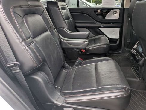 Used 2020 Lincoln Aviator Reserve w/ Equipment Group 201A RWD image 28
