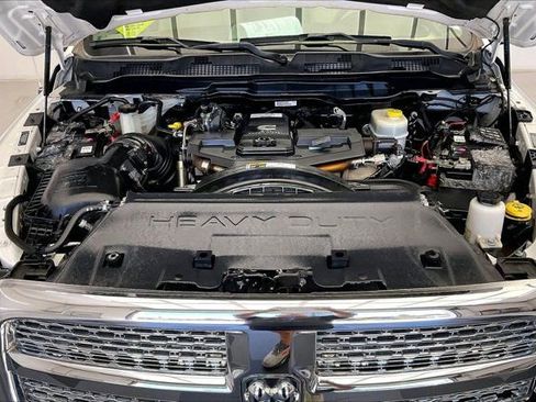 Used 2018 RAM 2500 Laramie w/ Convenience Group AWD/4WD image 9