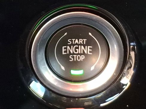 Used 2023 Chevrolet Silverado 1500 LT image 25