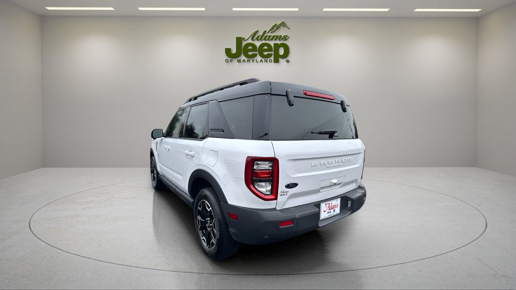 Used 2025 Ford Bronco Sport Outer Banks w/ Outer Banks Tech Package+ AWD/4WD image 7