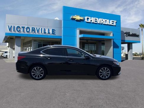Used 2019 Acura TLX FWD image 4