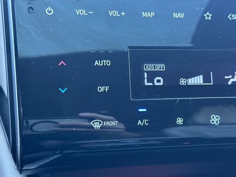Used 2022 Hyundai Tucson Limited AWD/4WD image 28