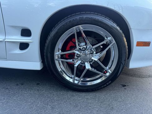 Used 1999 Pontiac Firebird Trans Am image 22