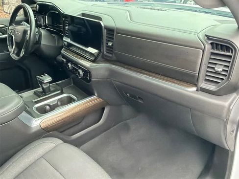 Used 2023 Chevrolet Silverado 1500 RST image 13