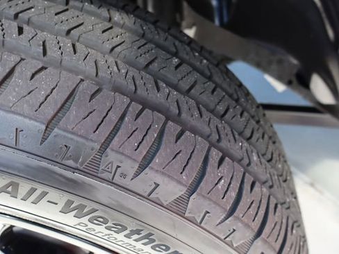 Used 2025 Jeep Wrangler Unlimited Sahara w/ Safety Group image 44