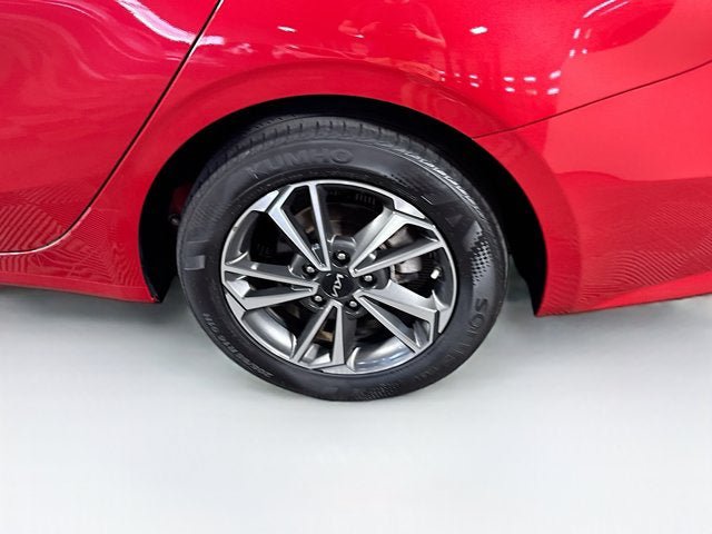 Certified 2023 Kia Forte LXS w/ LXS Technology Package FWD image 28