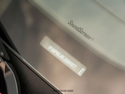 Used 2020 Ford Mustang Shelby GT500 w/ Carbon Fiber Track Pack image 66