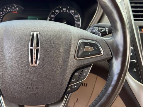 Used 2019 Lincoln MKC Select w/ MKC Climate Package FWD image 20