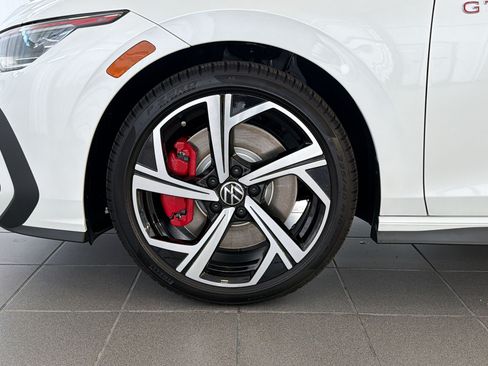 New 2026 Volkswagen GTI SE FWD image 12