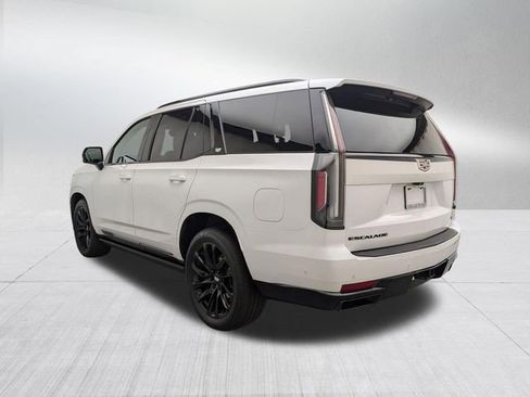 Certified 2024 Cadillac Escalade Sport w/ LPO, ONYX Package AWD/4WD image 6