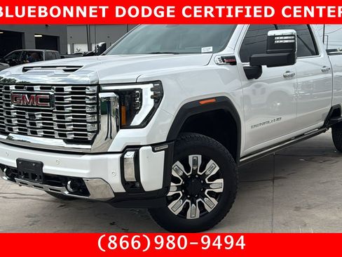 Used 2024 GMC Sierra 2500 Denali w/ Denali Reserve Package image 1