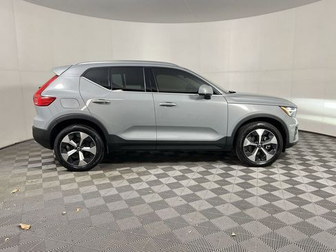 Certified 2024 Volvo XC40 B5 Plus w/ Climate Package image 13
